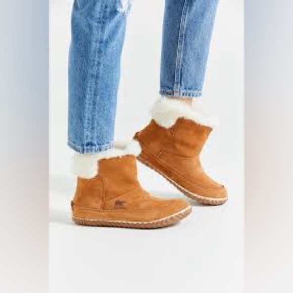 Sorel women’s out ‘n about leather boots cognac suede pull on boots fur lined 9 - Picture 1 of 10